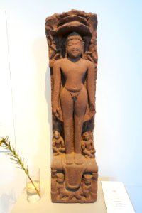 Tirthankara, Jain sculpture, Mathura, India, 8th century AD, red sandstone - Östasiatiska museet, Stockholm - DSC09268