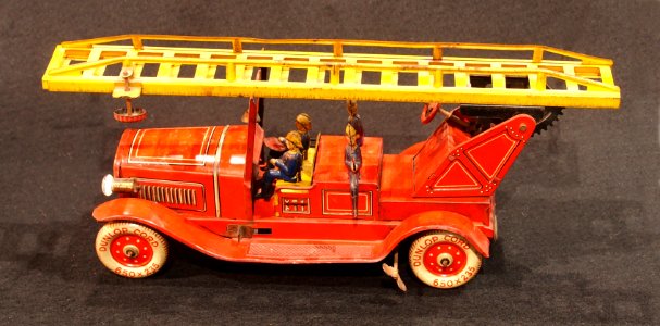 Tin toy fire truck, pic-019