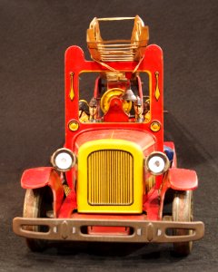 Tin toy fire truck, pic-011