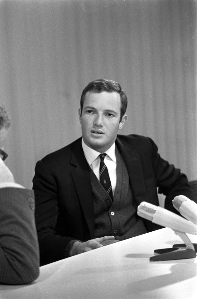 Tom Okker Schiphol 1968