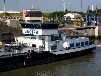 Titan - ENI 02326528, Zandvlietsluis, Port of Antwerp pic5