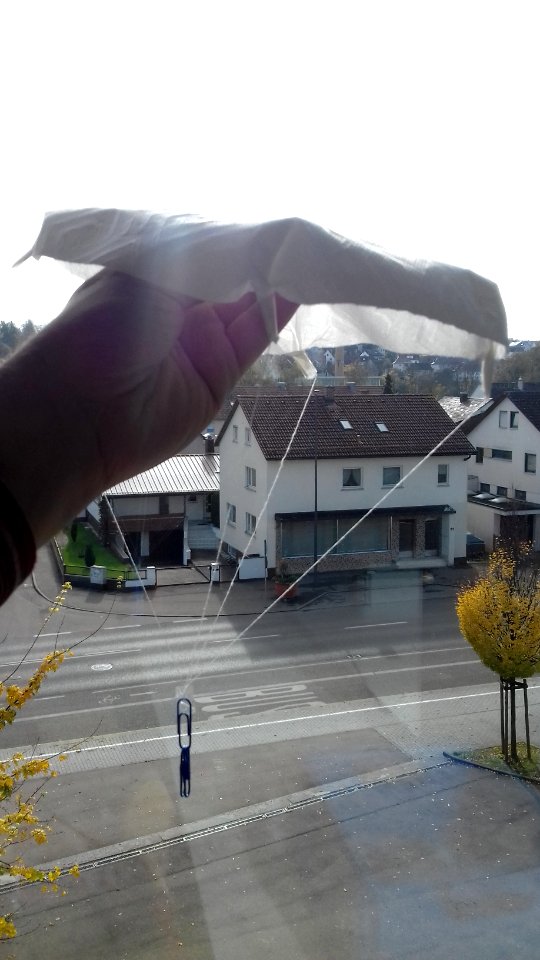 Tissue parachute 3