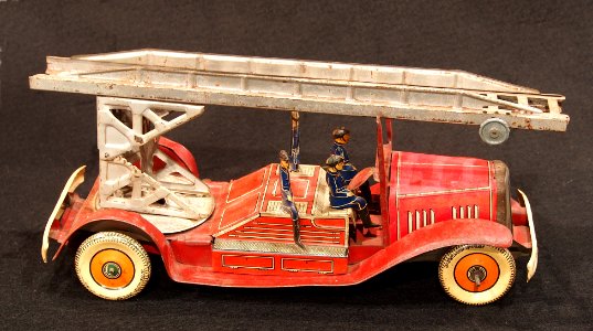 Tin toy fire truck, pic-002