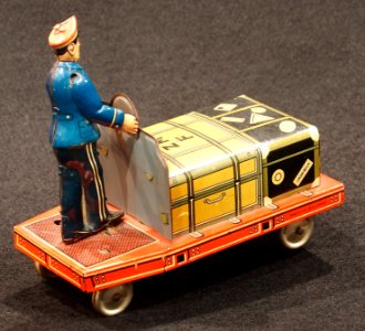 Tin toy suitcase trolley, pic6