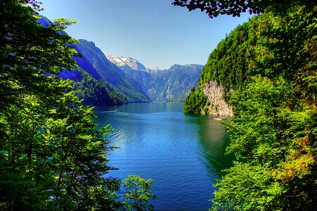 Berchtesgaden lake mountains photo