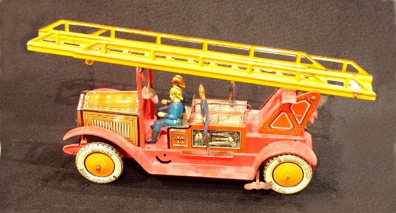 Tin toy fire truck, pic-016