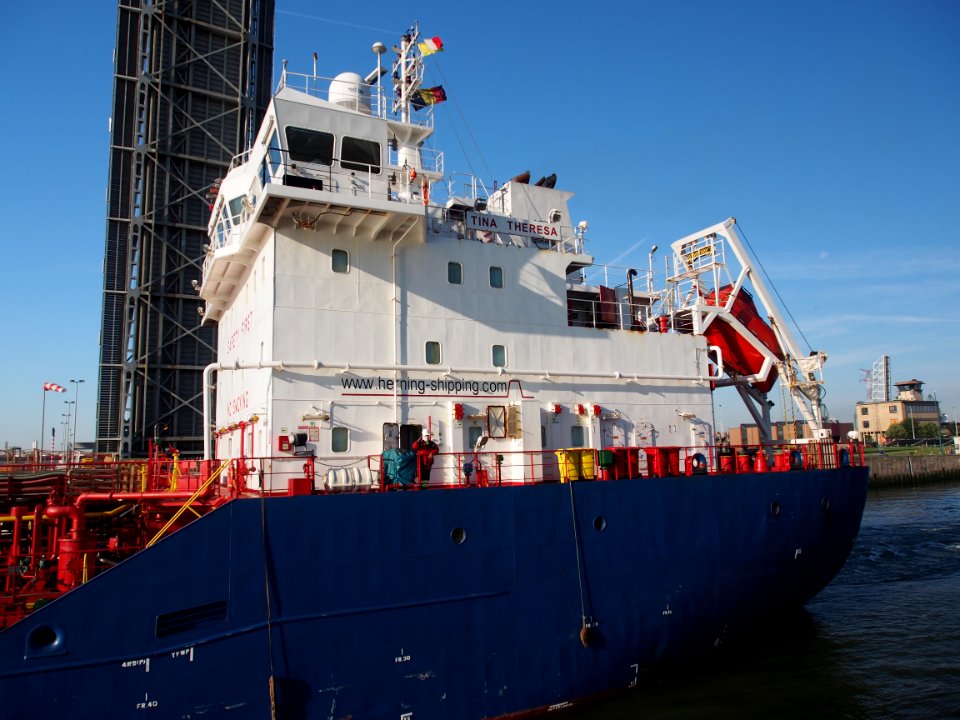 Tina Theresa - IMO 9478298 - Callsign OWEU2, Zandvlietsluis, Port of Antwerp pic6