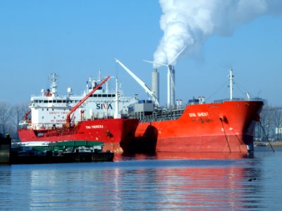 Tina Theresa - IMO 9478298 - Callsign OWEU2 & Siva Ghent - IMO 9565649 at Port of Amsterdam