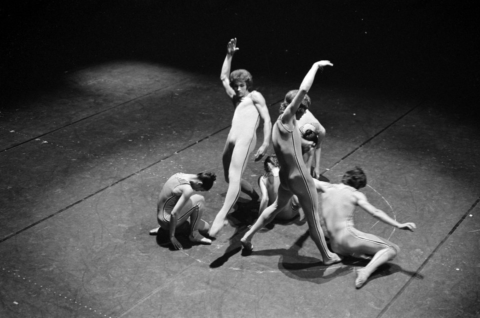 Tijdens een repetitie van het eerste ballet van Toer van Schayk ´Onvoltooide Ver, Bestanddeelnr 924-6657