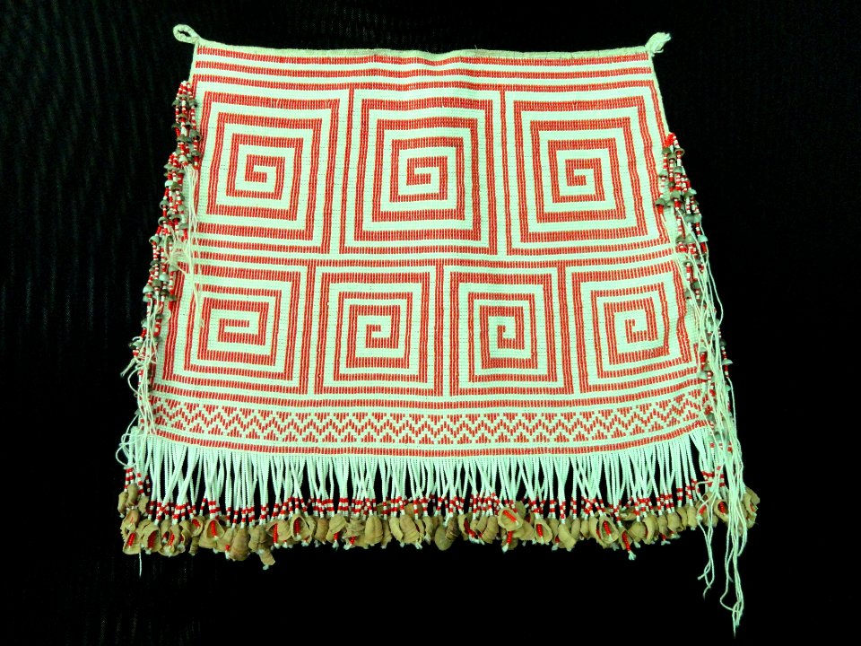 Tiriyó-Kaxuyana beadwork - Memorial dos Povos Indígenas - Brasilia - DSC00532