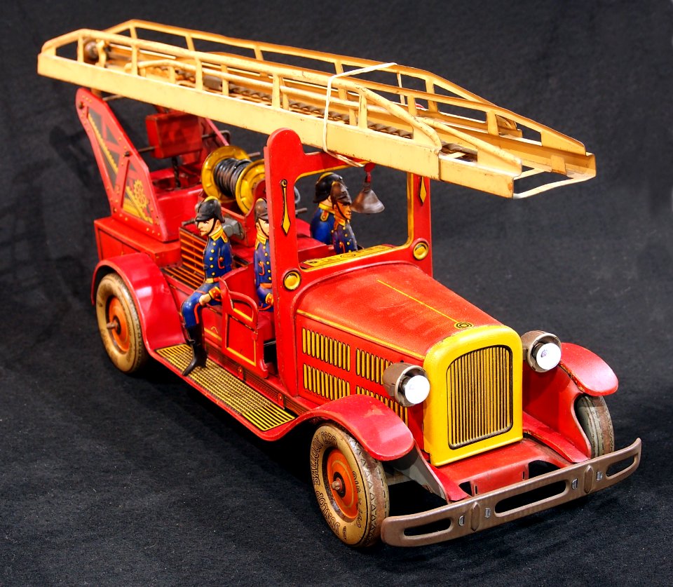 Tin toy fire truck, pic-009