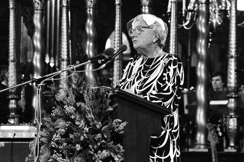 Tijdens centrale manifestatie Stichting Nationale viering Bevrijding in Nieuwe Kerk , Prinses Juliana tijdens haar toespraak, Bestanddeelnr 931-4703