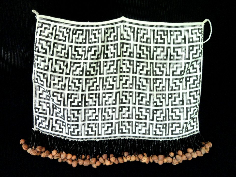 Tiriyó-Kaxuyana beadwork - Memorial dos Povos Indígenas - Brasilia - DSC00534