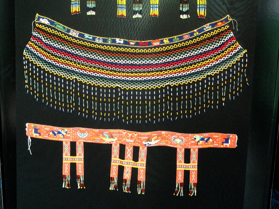 Tiriyó-Kaxuyana beadwork - Memorial dos Povos Indígenas - Brasilia - DSC00537