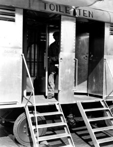 Toiletwagen der Amsterdamse Stadsreiniging., Bestanddeelnr 902-8644