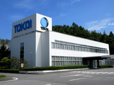 Tokai-Optical-1