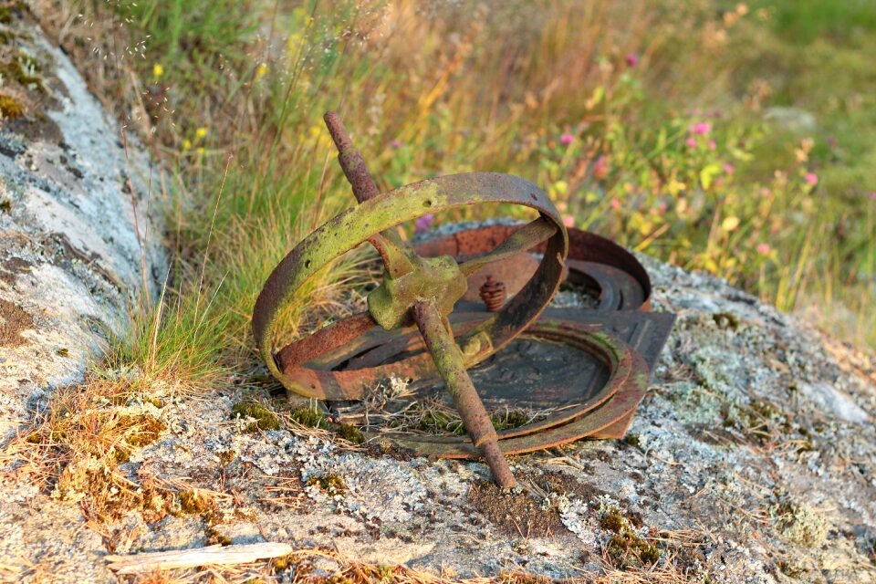 Debris scrap iron bargain