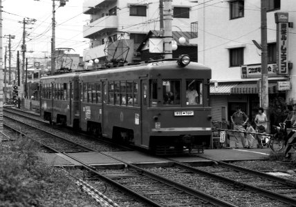 Tokyu 70 running Setagaya line