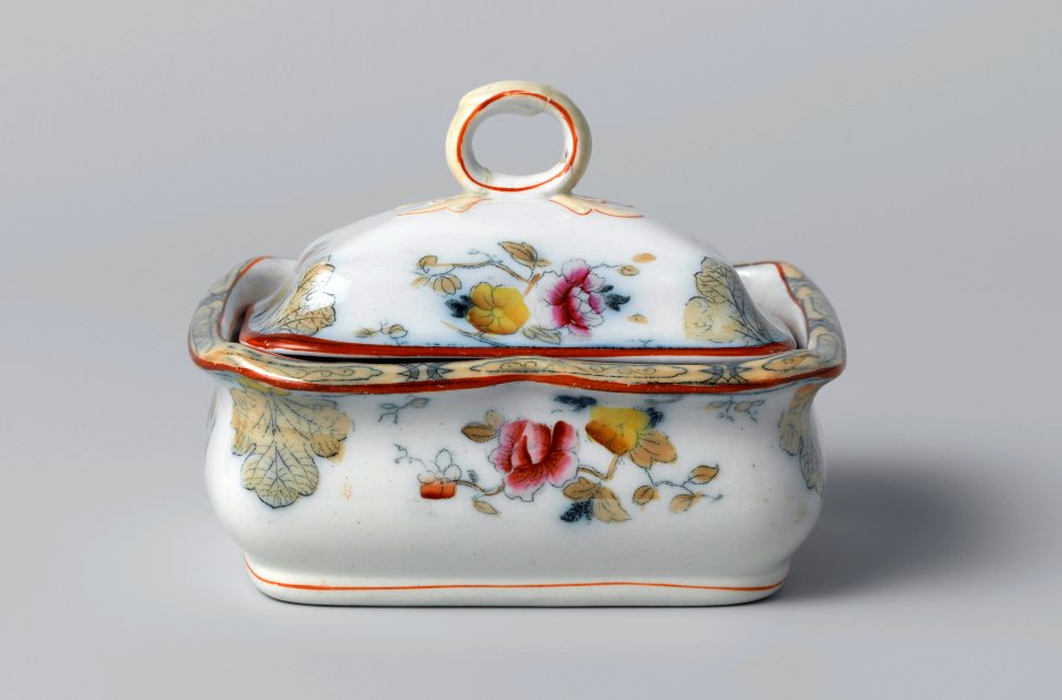 Toilettafelset uit 1882, Petrus Regout & Co (2)