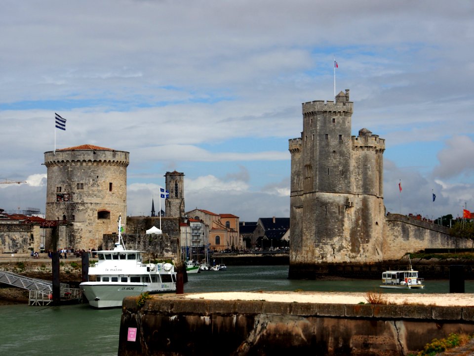 Tour de la Chaîne & Tour St Nicolas & Port of La Rochelle, France, pic-001