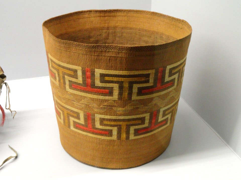 Tlingit storage basket - Springfield Science Museum - Springfield, MA - DSC03450