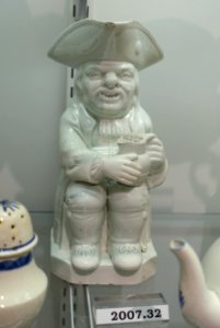 Toby jug, Staffordshire or Yorkshire, England, c. 1800, pearlware, HD 2007.32 - Flynt Center of Early New England Life - Deerfield, Massachusetts - DSC04631