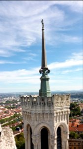 Tour de la Tempérance, Basilique Notre-Dame de Fourvière