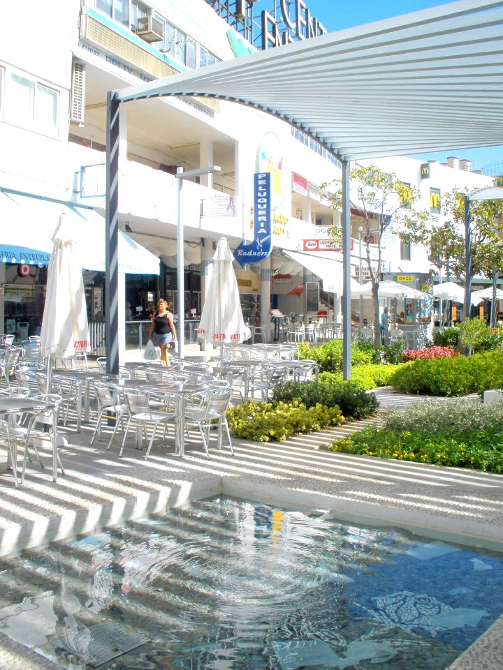 Torremolinos - Plaza Costa del Sol 02