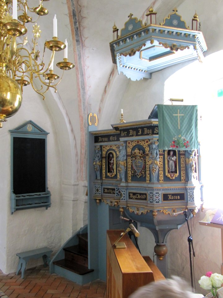 Tostarpskyrka int07