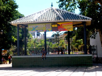 Torremolinos - Plaza de la Nogalera 02