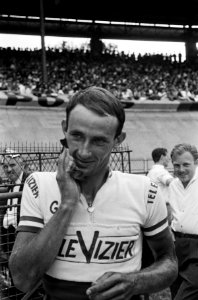 Tour de France aankomst Parijs wielrenner televizierploeg Wouters, Bestanddeelnr 916-6433