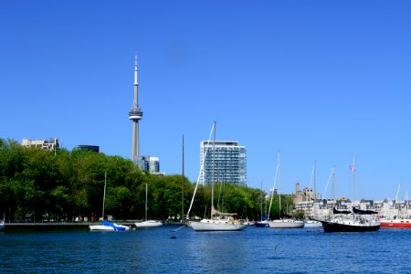 TorontoWaterfrontAndSailboats4