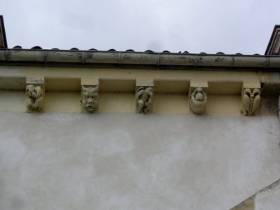 Tosse (Landes) Église Saint-Sever, modillons, 03