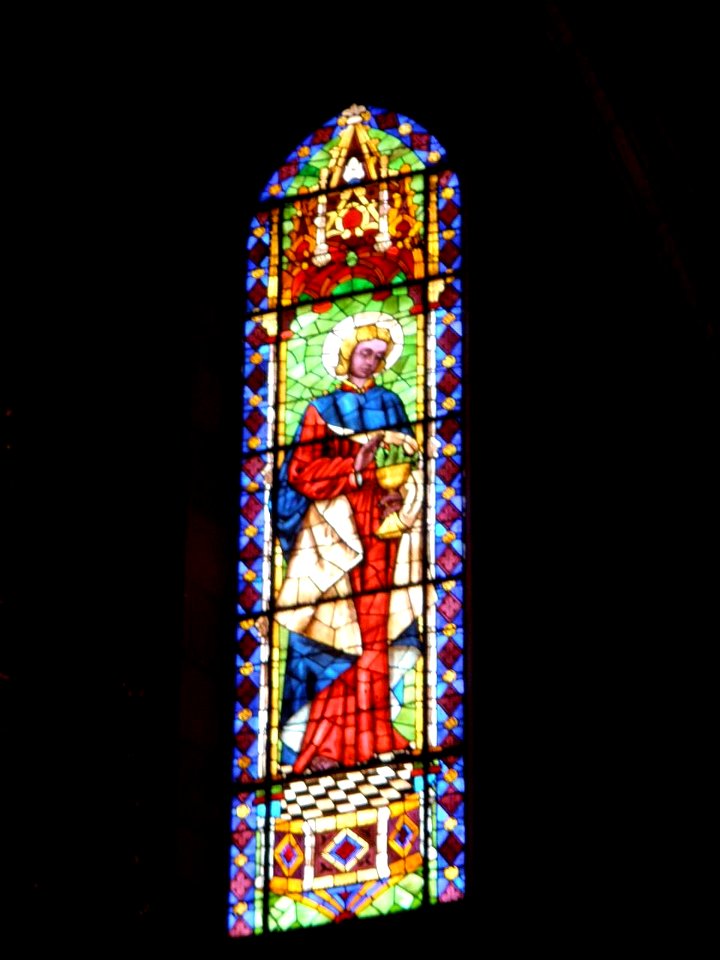 Torrelavega - Iglesia de Nuestra Señora de la Asunción, vidrieras 6