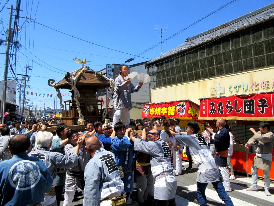 Toro-Rennyo-matsuri-1