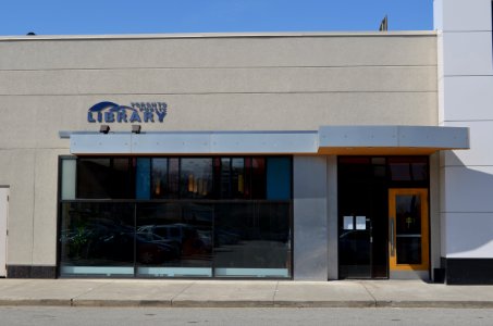 TorontoPublicLibraryBayview2