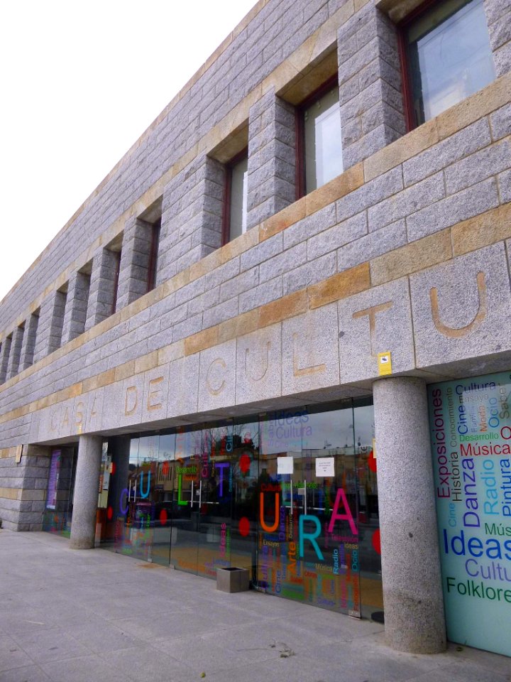 Torrelodones - Casa de Cultura y Teatro Bulevar 5