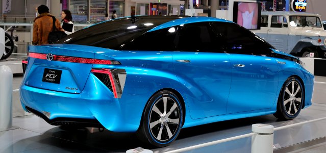 Toyota FCV Concept rear