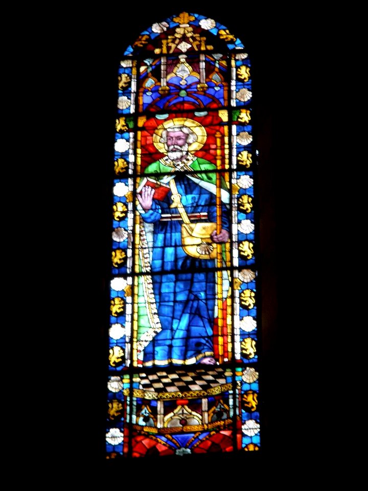 Torrelavega - Iglesia de Nuestra Señora de la Asunción, vidrieras 7