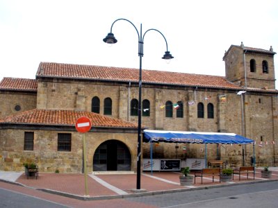 Torrelavega - Iglesia de los Santos Justo y Pastor (Sierrapando) 9