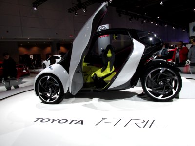 Toyota i-Tril Toronto 01