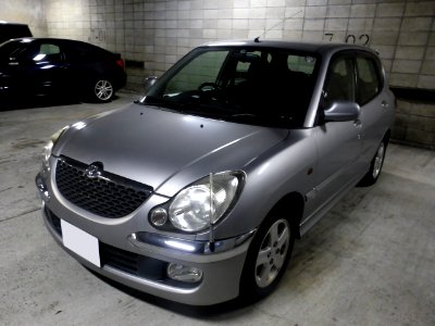 Toyota Duet 1.0X (M100A) front