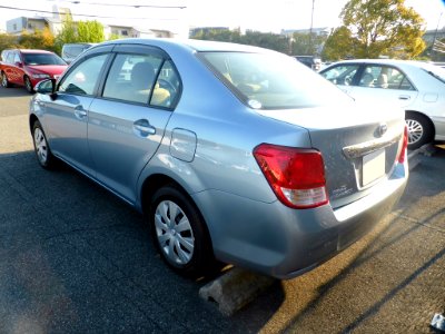 Toyota COROLLA Axio HYBRID G (E165) rear