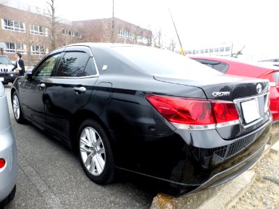 Toyota CROWN HYBRID ATHLETE G (S210) rear