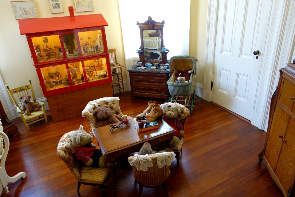 Toy room - Haas-Lilienthal House - San Francisco, CA - DSC05042
