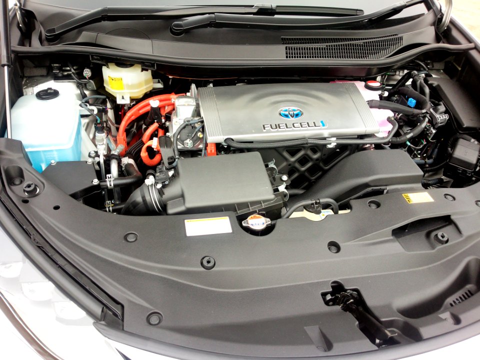 Toyota Mirai motor room (2015-05-23)