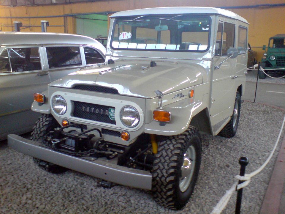 Toyota Land Cruiser BJ40