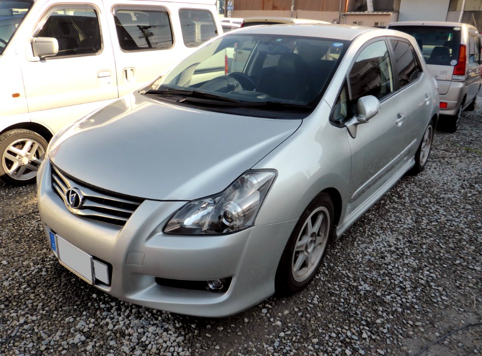 Toyota BLADE (AZE156H) front