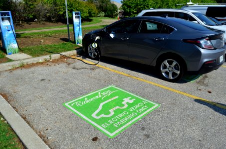 TownOfRichmondHillMunicipalOfficesEVChargeStation