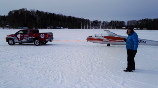 Toyota HiLux towing L-13 Blanil Fyodor Konyukhov